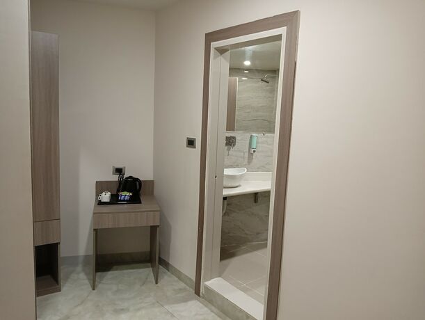 Imagen general del Hotel M Square Premier, a unit of BK Castles. Foto 10