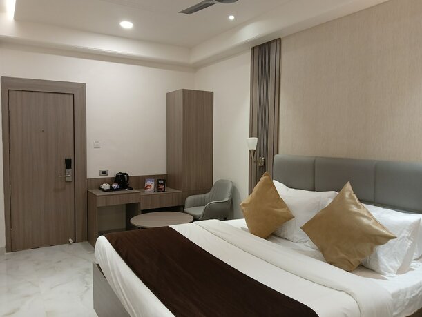 Imagen general del Hotel M Square Premier, a unit of BK Castles. Foto 12