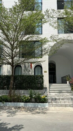 Imagen general del Hotel M Village The Compound. Foto 5