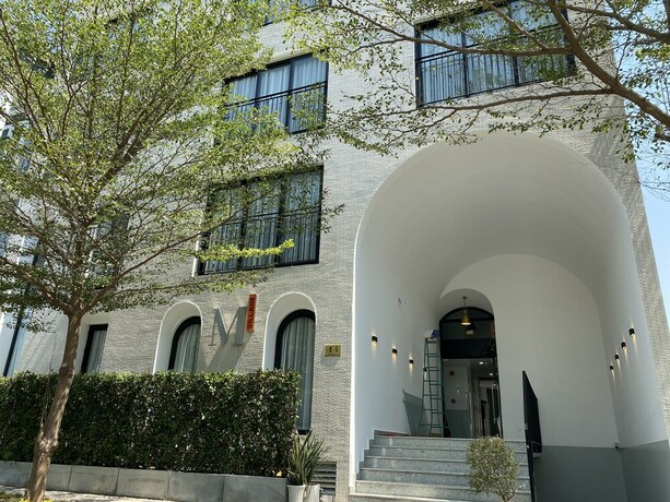 Imagen general del Hotel M Village The Compound. Foto 16