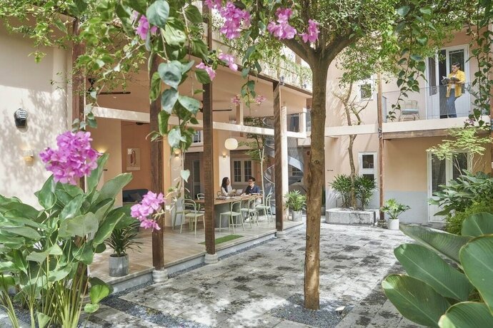 Imagen general del Hotel M Village The Garden. Foto 13