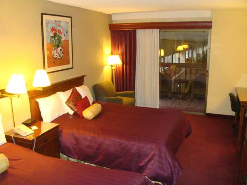 Imagen de la habitación del Hotel M & Conference Center. Foto 2