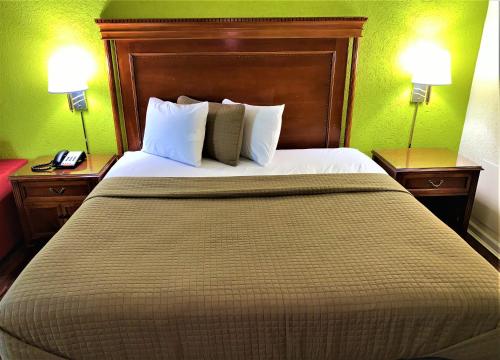 Imagen de la habitación del Hotel M & Conference Center. Foto 5