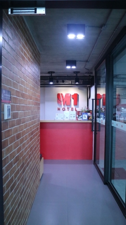 Imagen de los exteriores del Hotel M1 Maharaj. Foto 11