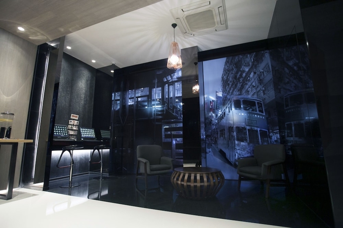 Imagen de los interiores del Hotel M1 North Point. Foto 18