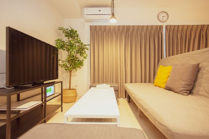 Imagen de la habitación del Hotel M-1 Osaka Tsukamoto. Foto 19