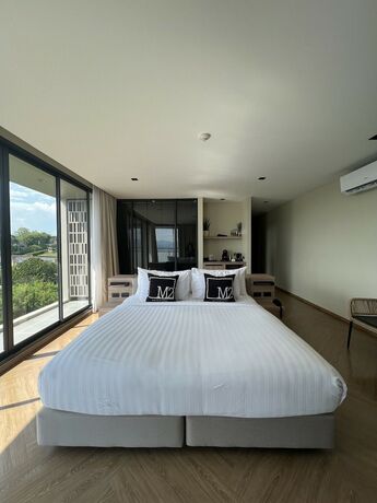 Imagen general del Hotel M2 Waterside. Foto 11