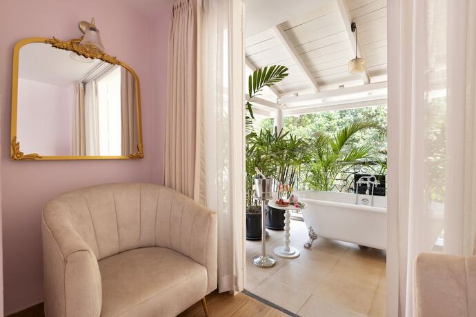 Imagen de la habitación del Hotel MADEMOISELLE BOUTIQUE HOTEL and CAFE. Foto 17