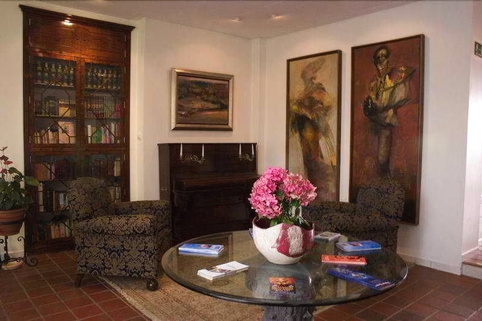 Imagen de los interiores del Hotel MAESTRE. Foto 12