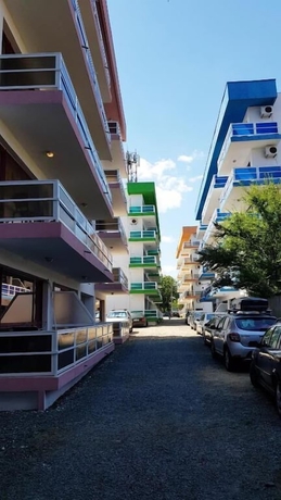 Imagen de los exteriores del Hotel MAGIC COSTINESTI. Foto 16