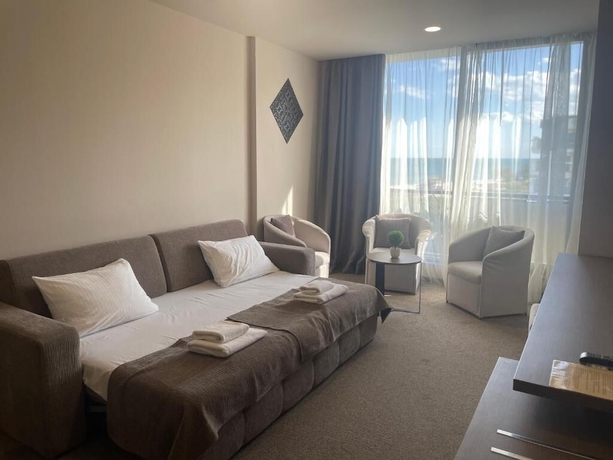 Imagen de la habitación del Hotel MAGNIFIC. Foto 6