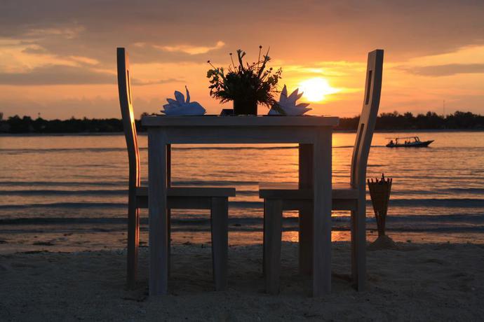 Imagen general del Hotel MAHAMAYA Resort Gili Meno. Foto 4