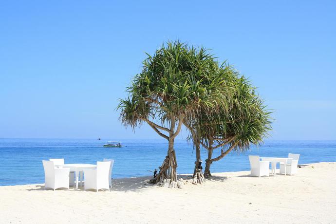 Imagen general del Hotel MAHAMAYA Resort Gili Meno. Foto 5