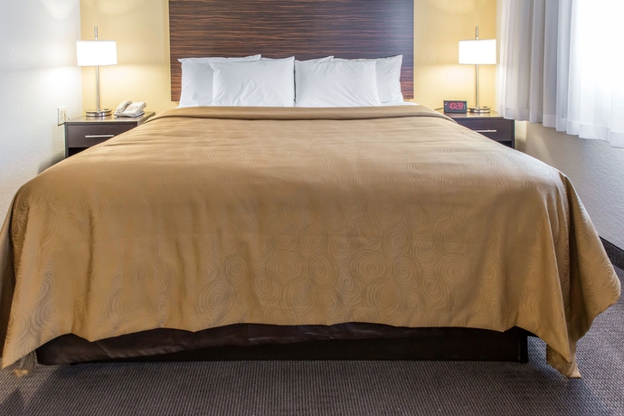 Imagen de la habitación del Hotel MAINSTAY SUITES, North Fayette Township. Foto 9