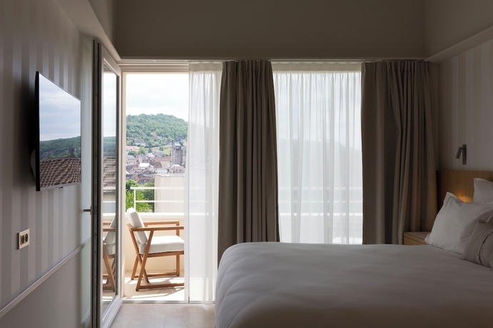 Imagen de la habitación del Hotel MAISON BORR&Egrave;ZE. Foto 6
