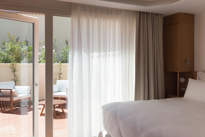 Imagen de la habitación del Hotel MAISON BORR&Egrave;ZE. Foto 8