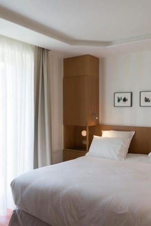 Imagen de la habitación del Hotel MAISON BORR&Egrave;ZE. Foto 13