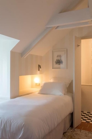 Imagen de la habitación del Hotel MAISON BORR&Egrave;ZE. Foto 16
