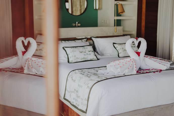 Imagen de la habitación del Hotel MAJO Private Villas. Foto 9