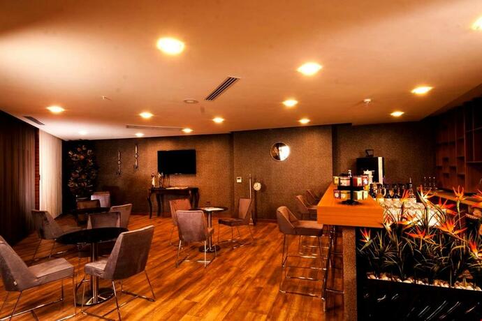 Imagen general del Hotel MAJURA HOTEL BUSINESS. Foto 11