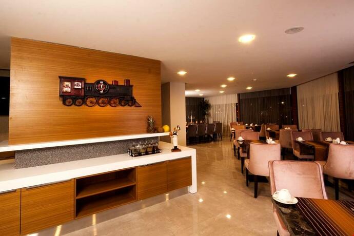 Imagen general del Hotel MAJURA HOTEL BUSINESS. Foto 21