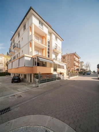 Imagen general del Hotel MALIBU, Rimini. Foto 5