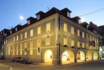 Imagen de los exteriores del Hotel MALY PIVOVAR. Foto 5