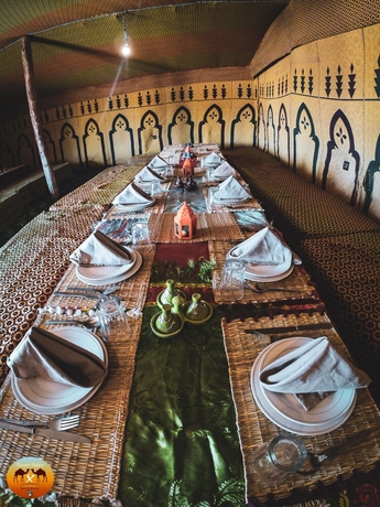 Imagen del bar/restaurante del Hotel MAMA Merzouga Camp. Foto 4