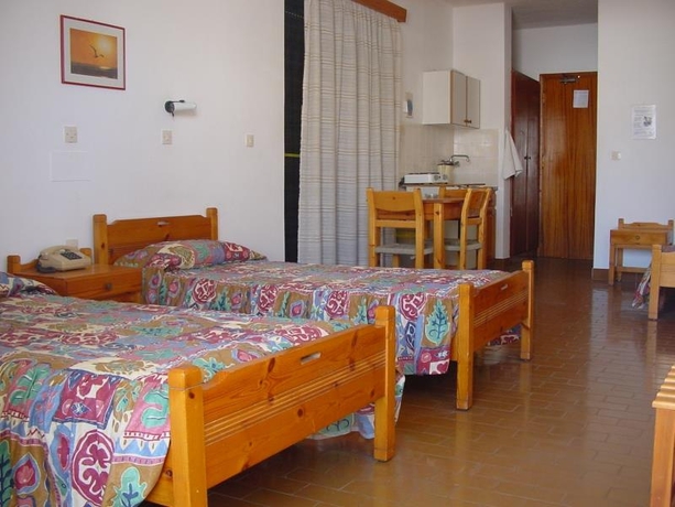Imagen general del Hotel MAMOUZELOS. Foto 3