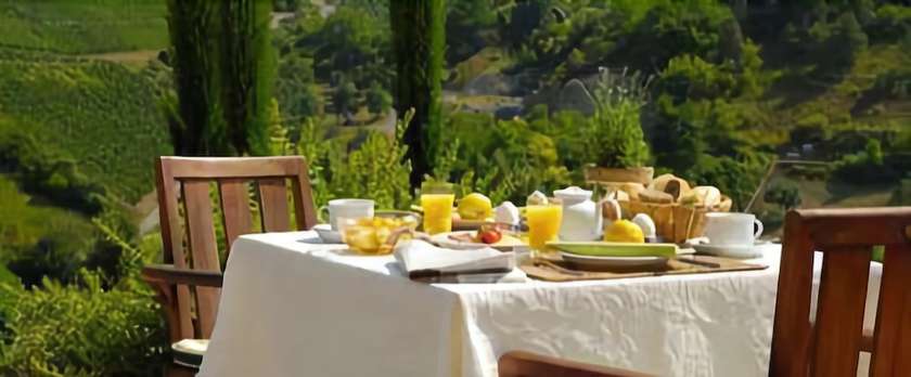 Imagen del bar/restaurante del Hotel MANA LISA Boutiquehotel. Foto 8