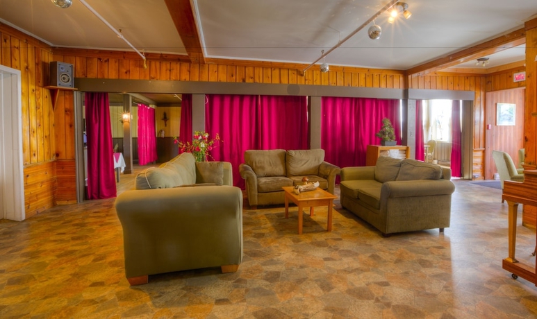 Imagen de los interiores del Hotel MANOIR CHARLEVOIX. Foto 16