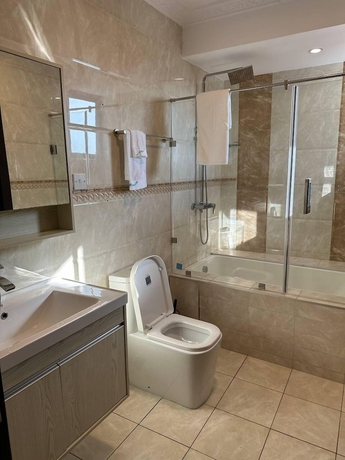 Imagen de la habitación del Hotel MANSAH PLUS. Foto 10