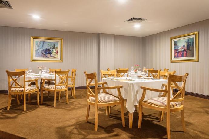 Imagen del bar/restaurante del Hotel MAPUTO VIP GRAND. Foto 3