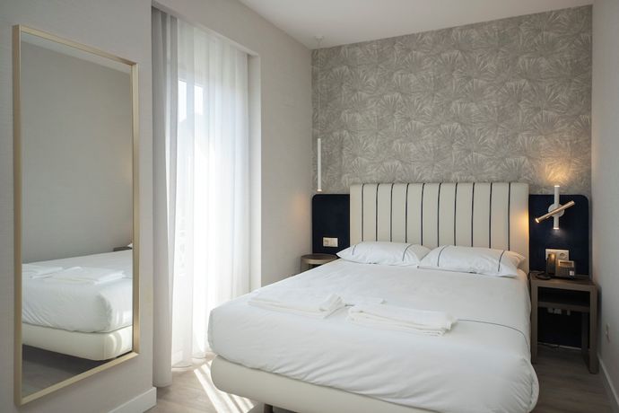 Imagen de la habitación del Hotel M'AR De AR Auria. Foto 3