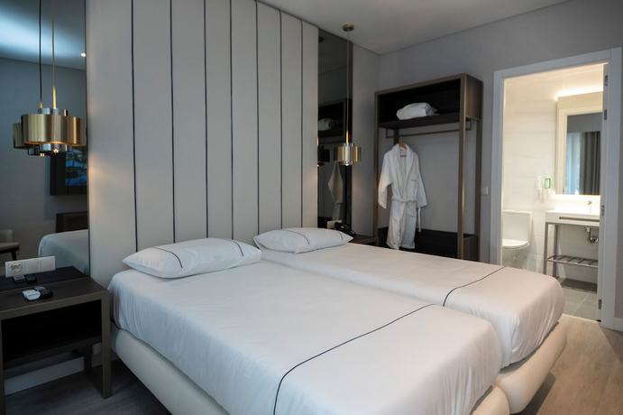 Imagen de la habitación del Hotel M'AR De AR Auria. Foto 7