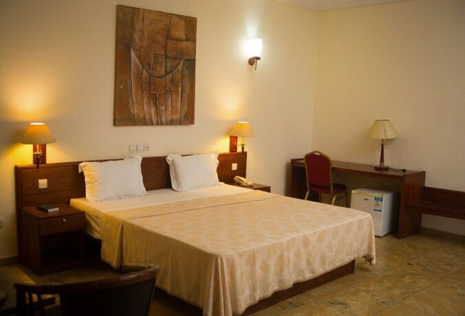 Imagen de la habitación del Hotel MARBELLA HOTEL. Foto 16