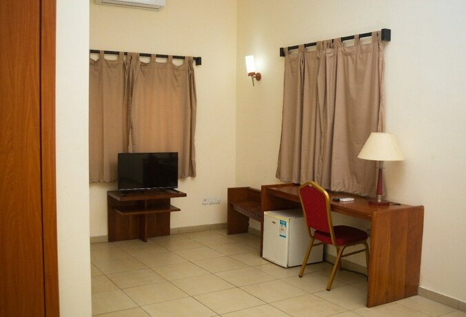 Imagen de la habitación del Hotel MARBELLA HOTEL. Foto 17