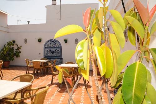 Imagen general del Hotel MARENGO. Foto 4