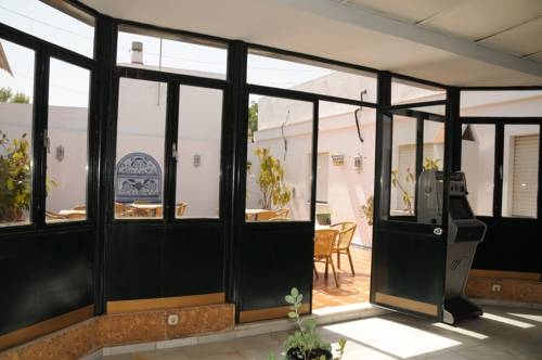 Imagen general del Hotel MARENGO. Foto 10