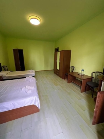 Imagen de la habitación del Hotel MARETI HOTEL. Foto 11