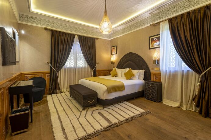 Imagen de la habitación del Hotel MARIA TOWERS. Foto 17