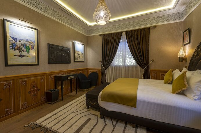 Imagen de la habitación del Hotel MARIA TOWERS. Foto 18