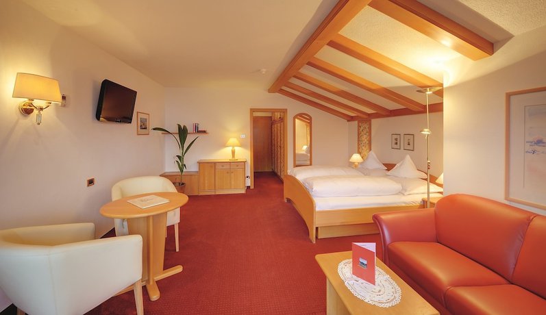 Imagen de la habitación del Hotel MARINIs giardino. Foto 12