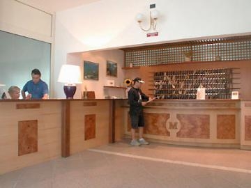 Imagen de los interiores del Hotel MARITALIA HOTEL VILLAGE. Foto 4