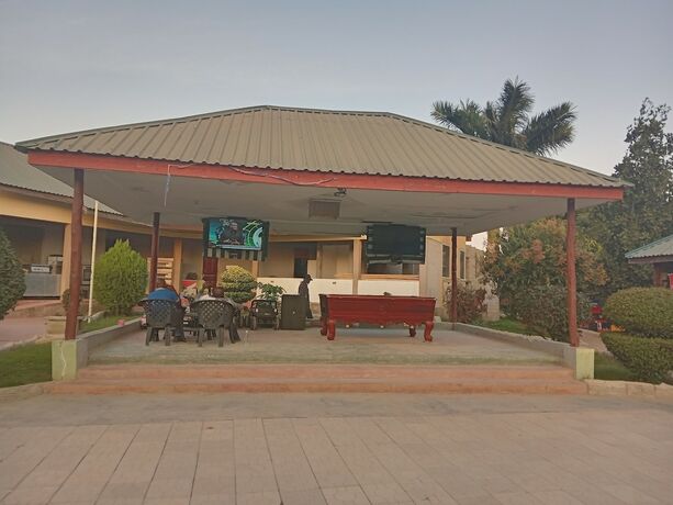 Imagen general del Hotel MARKDON VILLAGE HOTEL. Foto 2
