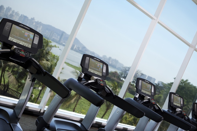 Imagen de los interiores del Hotel MARRIOTT EXECUTIVE APARTMENTS- LAKESIDE CHALET MUM. Foto 16