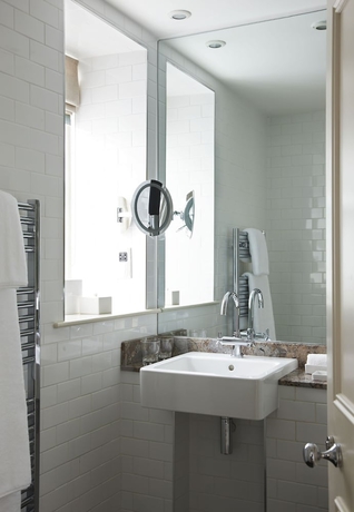 Imagen de la habitación del Hotel MARRIOTT GOODWOOD PARK. Foto 11