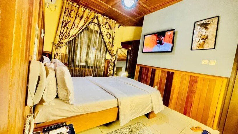 Imagen de la habitación del Hotel MARVEL HOTEL BUEA. Foto 16