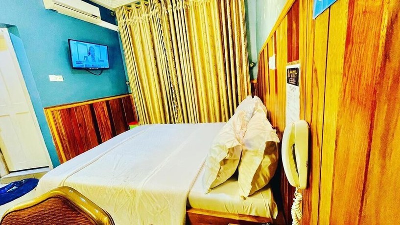 Imagen de la habitación del Hotel MARVEL HOTEL BUEA. Foto 17