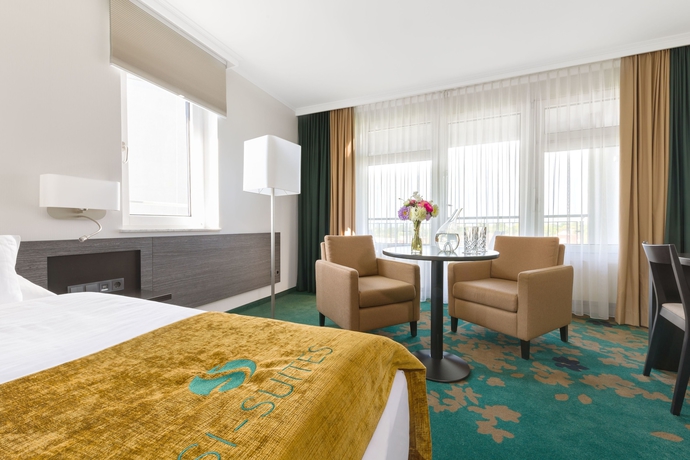 Imagen de la habitación del Hotel MASEVEN Stuttgart Si-suites. Foto 8